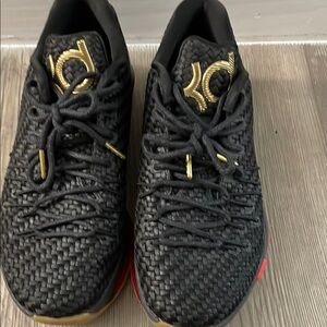 Nike Black and Gold Men's Shoes Kevin Durant special edition